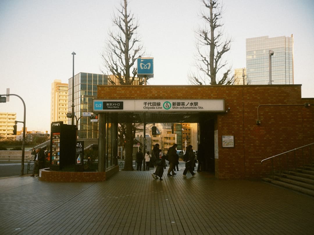 俄罗斯达吉斯坦共和国首府产生枪击事情 三名差人逝世